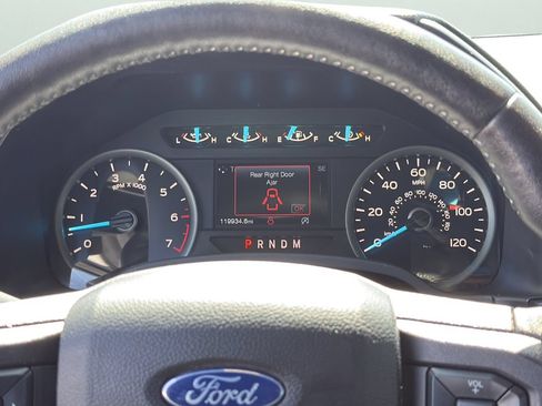 Used 2019 Ford F150 XLT w/ Equipment Group 302A Luxury AWD/4WD image 13