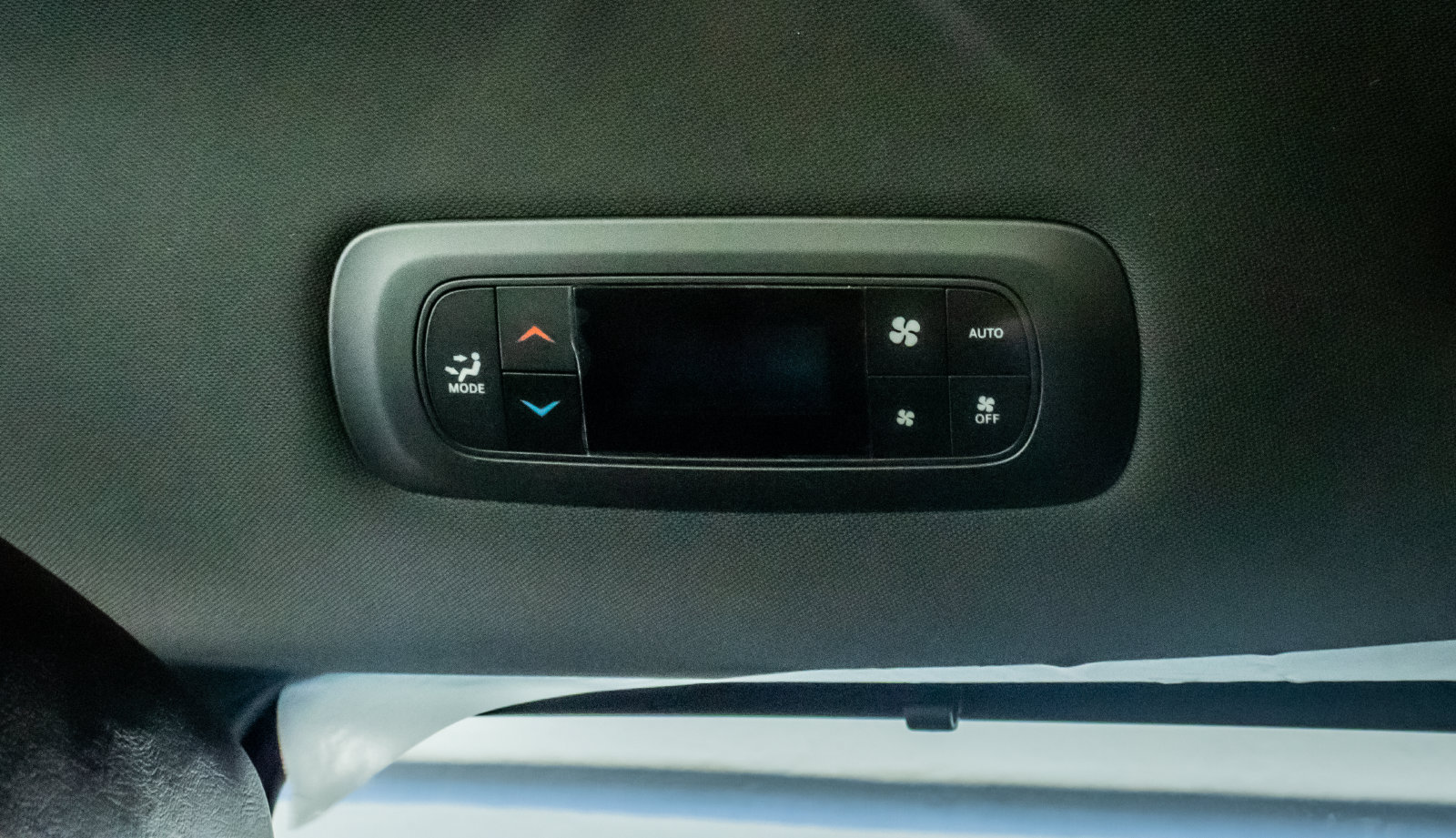 Used 2026 Chrysler Pacifica Select FWD image 19