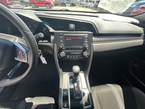 Used 2019 Honda Civic LX image 9