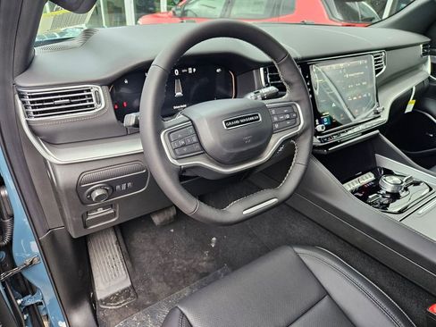 New 2026 Jeep Grand Wagoneer L Limited AWD/4WD image 13