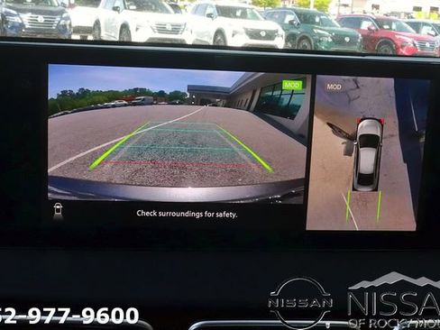 New 2026 Nissan Sentra SR FWD image 25