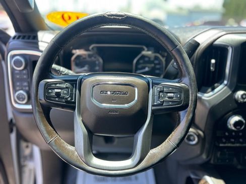 Used 2019 GMC Sierra 1500 Denali AWD/4WD image 12