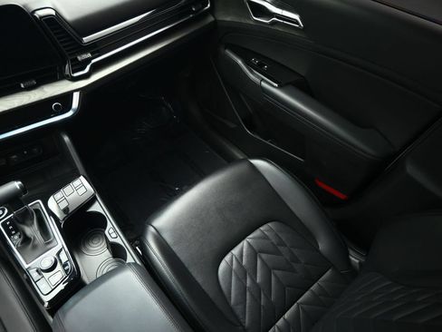 Certified 2023 Kia Sportage X-Line w/ X-Line Premium Package AWD/4WD image 41