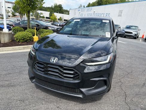 Certified 2025 Honda HR-V Sport image 4
