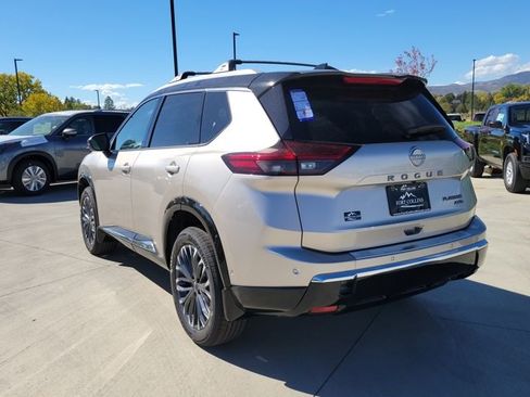 New 2026 Nissan Rogue Platinum w/ Platinum Premium Package image 3