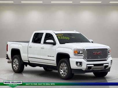 Used 2016 GMC Sierra 2500 Denali w/ Duramax Plus Package