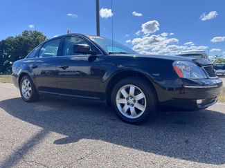 Used 2006 Ford Five Hundred SEL image 1