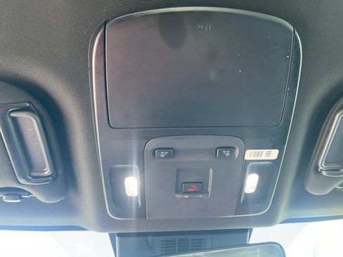 Used 2025 Toyota Camry SE FWD image 21