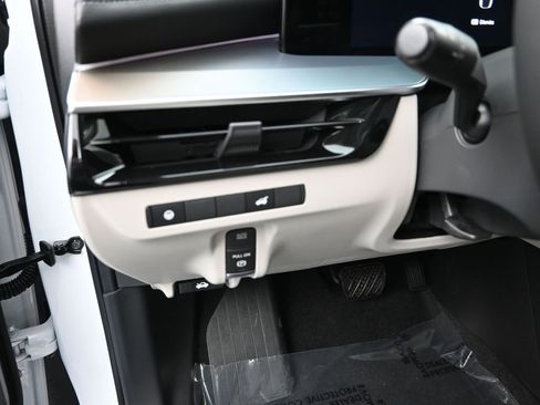 New 2026 Nissan Murano SL AWD/4WD image 12
