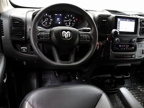 Used 2023 RAM ProMaster 2500 image 11