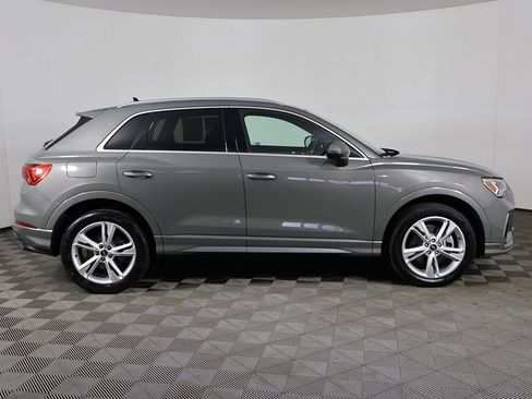 Used 2022 Audi Q3 2.0T Premium Plus AWD/4WD image 17