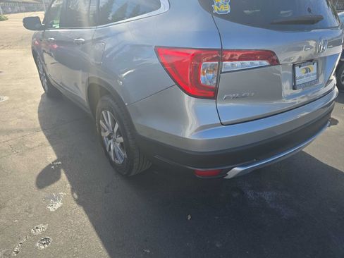 Used 2020 Honda Pilot EX image 7