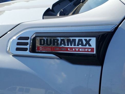 New 2026 GMC Sierra 3500 SLT w/ SLT Premium Package image 30