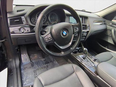 Used 2017 BMW X3 xDrive28i image 10