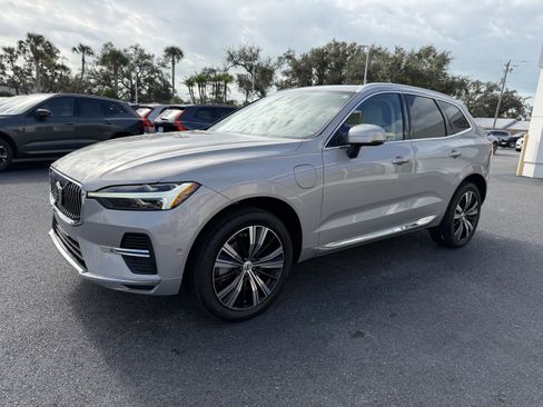 Certified 2023 Volvo XC60 T8 Ultimate image 7