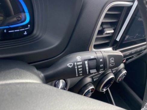 New 2026 Hyundai Venue SEL image 19