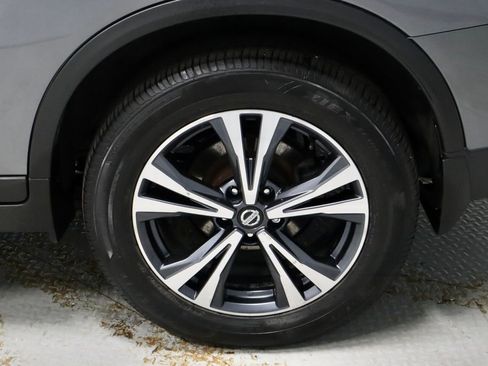Certified 2017 Nissan Rogue SL w/ SL Premium Package AWD/4WD image 20