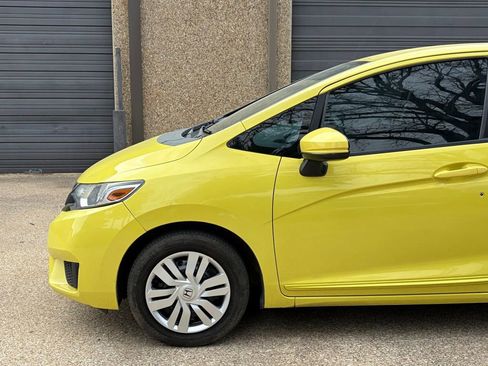 Used 2015 Honda Fit LX image 22