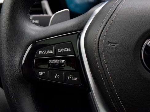 Used 2023 BMW 530i w/ Convenience Package image 24