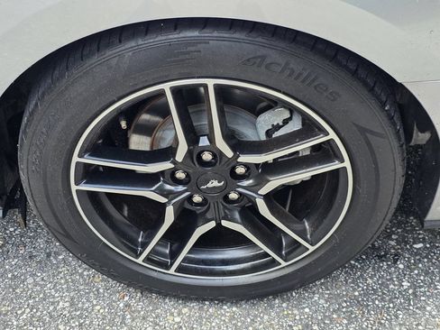 Used 2022 Ford Mustang Premium RWD image 36