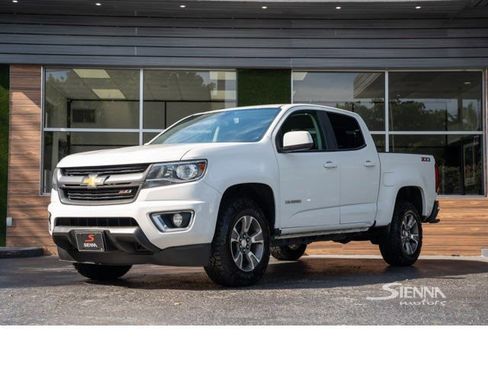 Used 2020 Chevrolet Colorado Z71 image 17