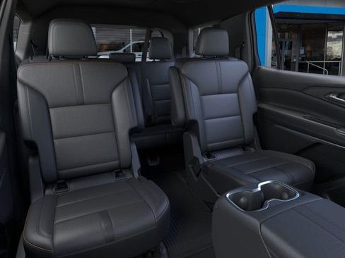 New 2026 Chevrolet Traverse High Country w/ LPO, Floor Liner Package FWD image 17