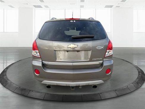 Used 2012 Chevrolet Captiva Sport LT image 6