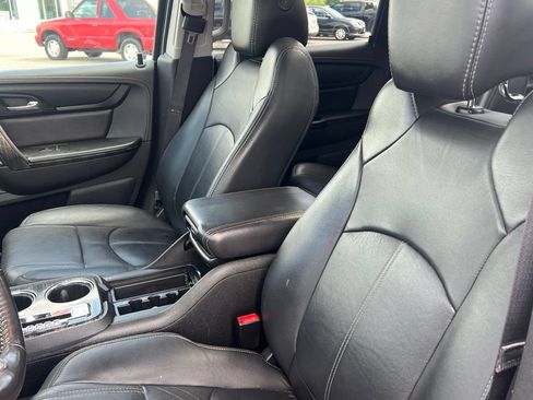 Used 2017 GMC Acadia Limited SLT AWD/4WD image 16