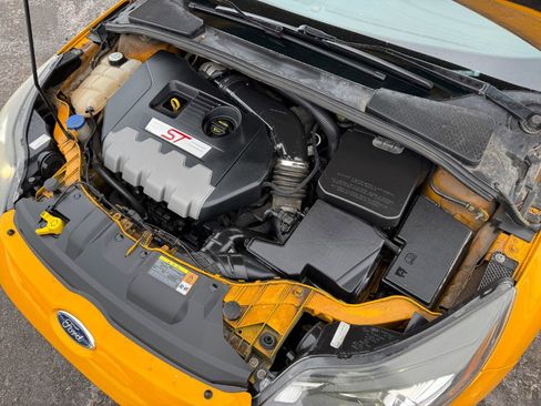 Used 2013 Ford Focus ST image 23