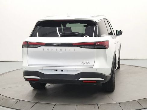 Used 2026 INFINITI QX60 Luxe FWD image 7