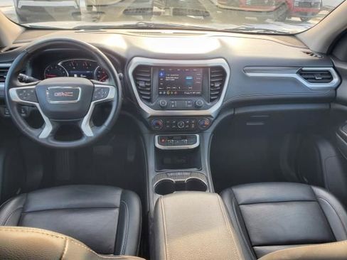 Used 2023 GMC Acadia SLT image 10