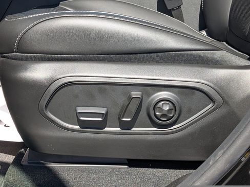 New 2026 Jeep Grand Cherokee L Limited AWD/4WD image 21