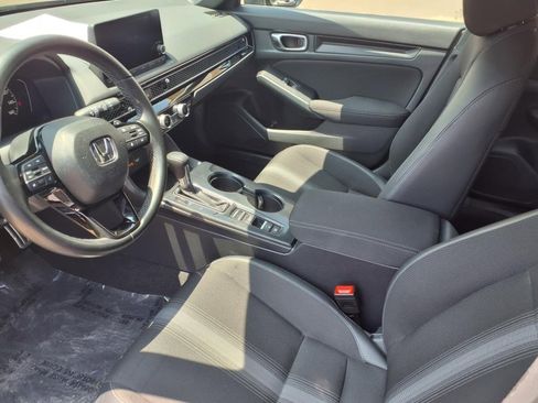 Used 2023 Honda Civic Sport image 12