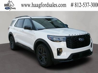 New 2025 Ford Explorer ST-Line w/ Premium Package