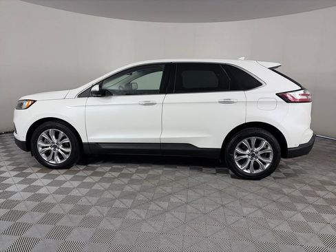 Certified 2020 Ford Edge Titanium w/ Equipment Group 301A AWD/4WD image 4