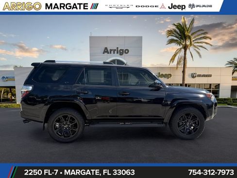 Used 2021 Toyota 4Runner SR5 RWD image 8