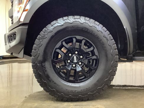 Used 2023 Ford F150 Raptor AWD/4WD image 26