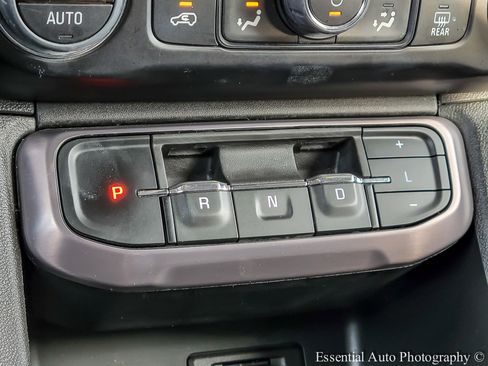 Used 2023 GMC Acadia AT4 w/ Technology Package image 24