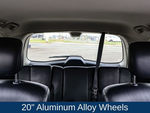 Used 2024 INFINITI QX80 Luxe image 17