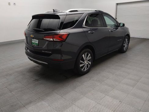 Used 2022 Chevrolet Equinox Premier AWD/4WD image 9