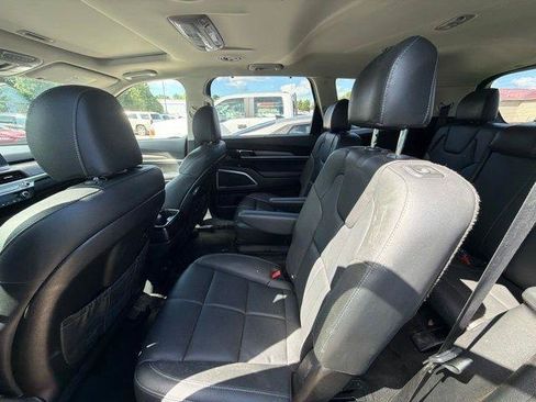 Used 2021 Kia Telluride EX w/ EX Premium Package AWD/4WD image 8