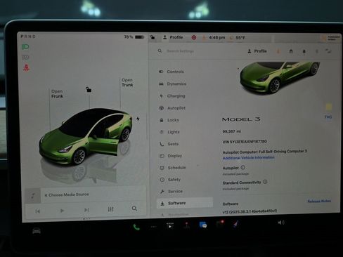 Used 2022 Tesla Model 3 Standard Range image 29