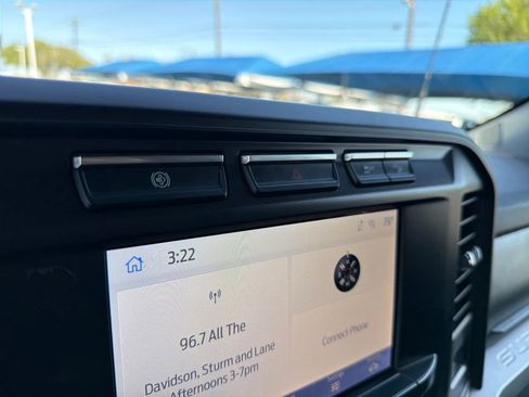 Used 2023 Ford F250 XLT w/ FX4 Off-Road Package image 25