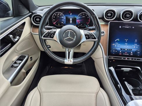Used 2023 Mercedes-Benz C 300 4MATIC Sedan image 14