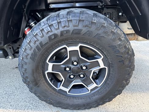 Used 2022 Jeep Gladiator Mojave w/ LED Lighting Group image 21