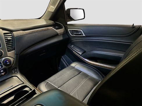 Used 2018 GMC Yukon Denali w/ Denali Ultimate Package image 28