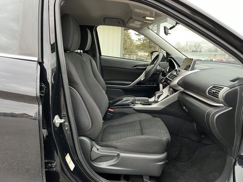 Used 2019 Mitsubishi Eclipse Cross LE image 31