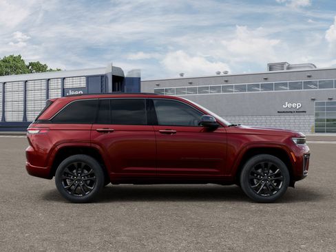 New 2026 Jeep Grand Cherokee Limited Reserve image 21