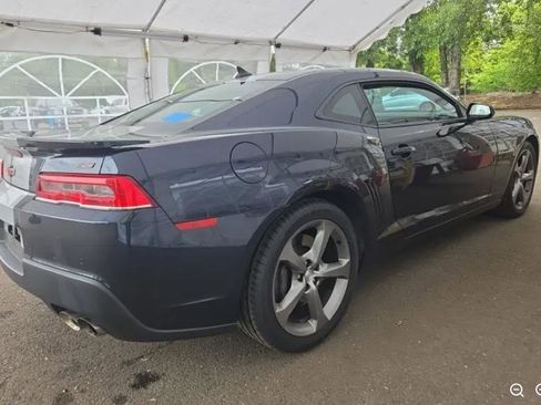Used 2014 Chevrolet Camaro SS w/ RS Package RWD image 5