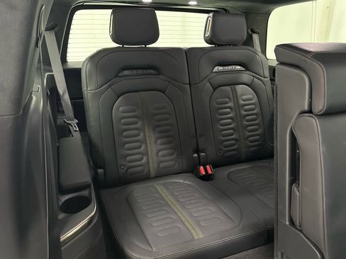 Used 2023 Rivian R1S Adventure image 22